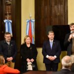 *Quedó inaugurada en la Cámara de Diputados la muestra sobre el genocidio armenio*