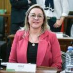 Senadora Patricia Díaz presenta proyecto para reducir hasta un 24 % la tarifa de luz eléctrica