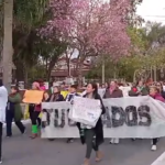HISTÓRICA MARCHA MASIVA DE DOCENTES EN SANTA ELENA