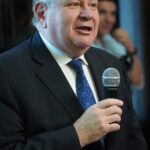 UN AÑO MÁS O UN AÑO MENOS