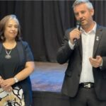ESCANDALO EN COLÓN:  LA HIJA DE LA DIRECTORA DEPARTAMENTAL DE ESCUELA MANTIENE 10 HORAS CATEDRA SIN TITULO REGISTRADO Y SIN ALUMNOS